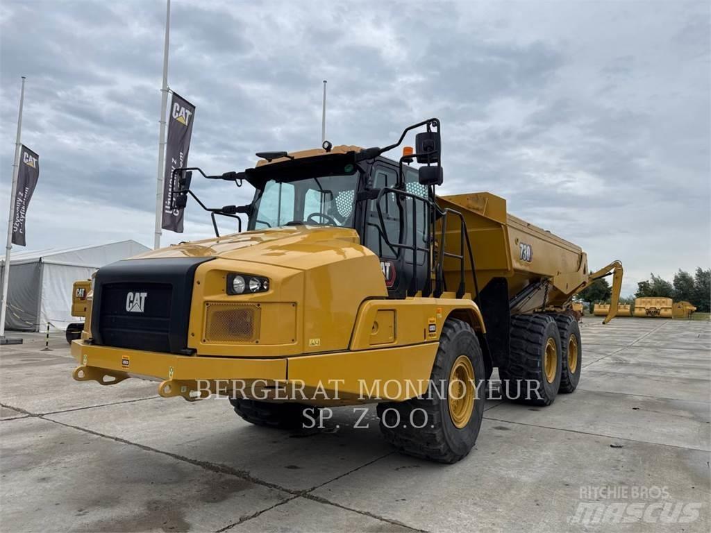 CAT 730 Зчленовані самоскиди