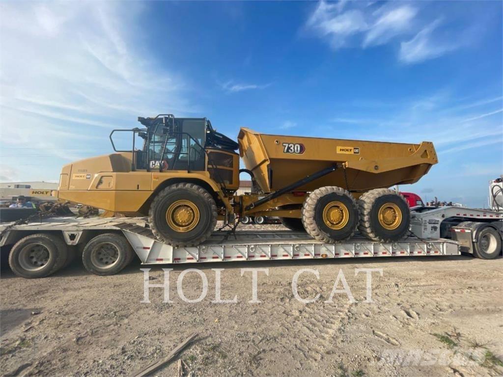 CAT 730 Зчленовані самоскиди