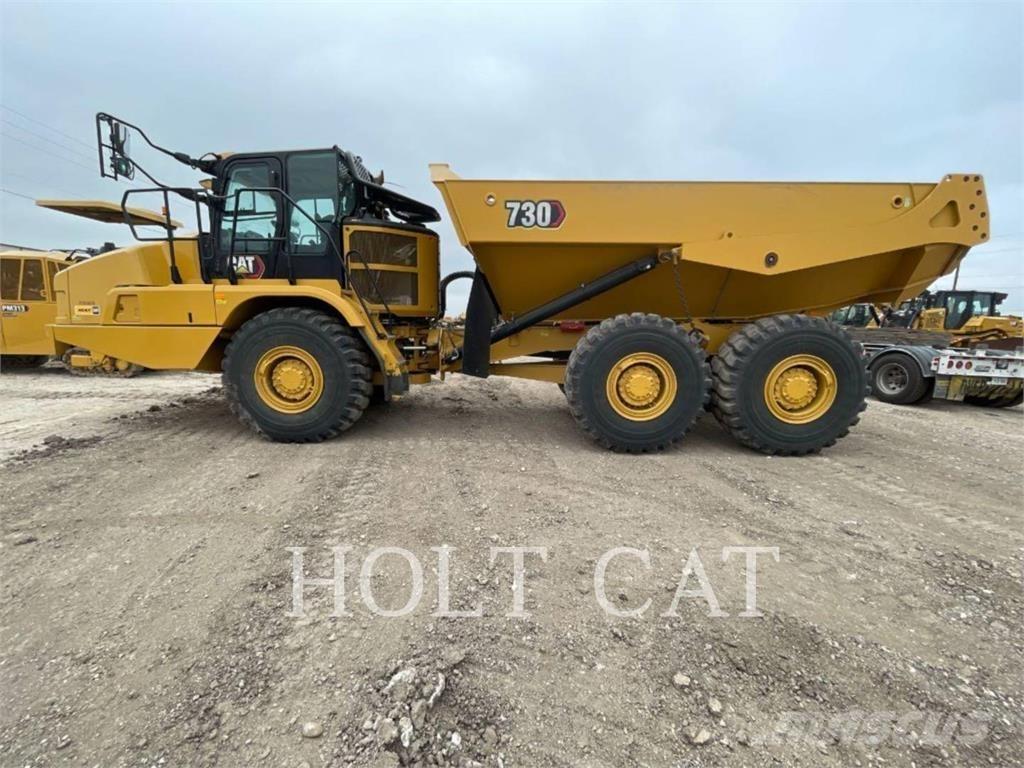 CAT 730 Зчленовані самоскиди