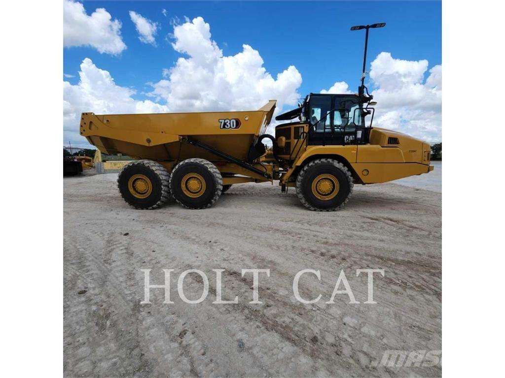 CAT 730 Зчленовані самоскиди