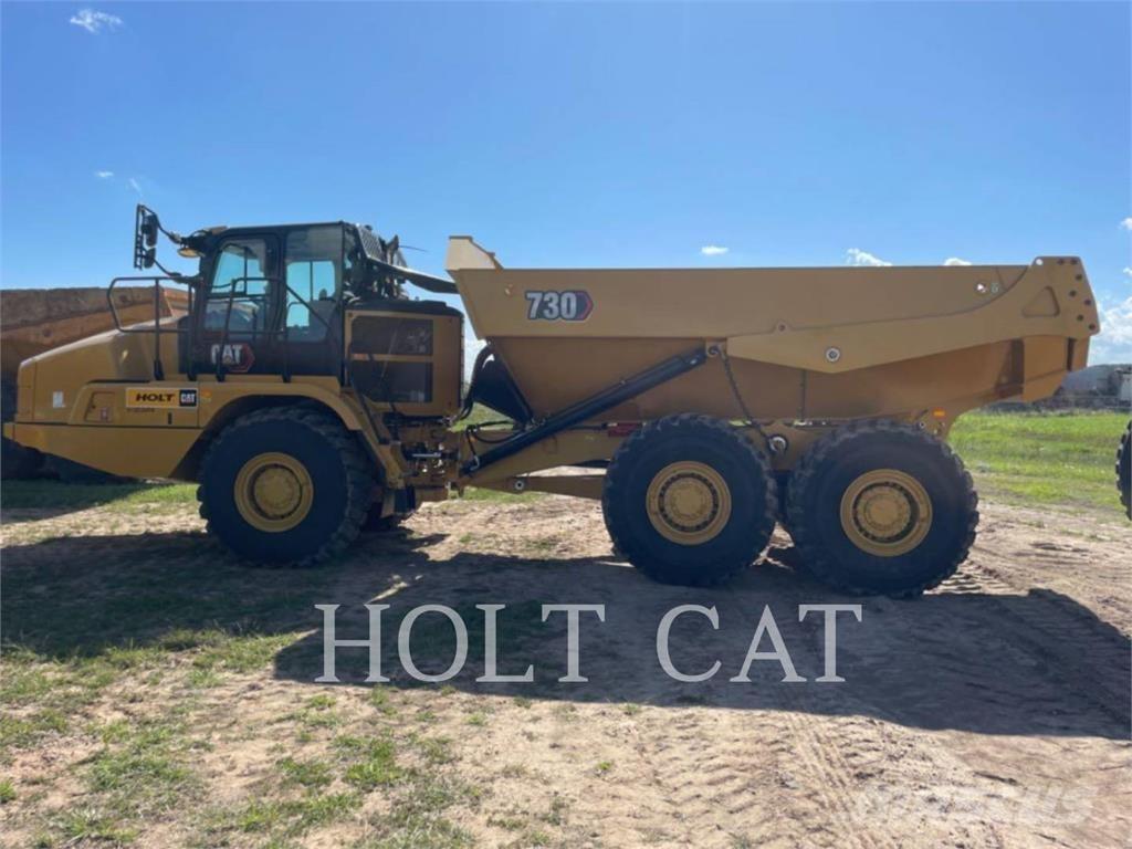 CAT 730 Зчленовані самоскиди
