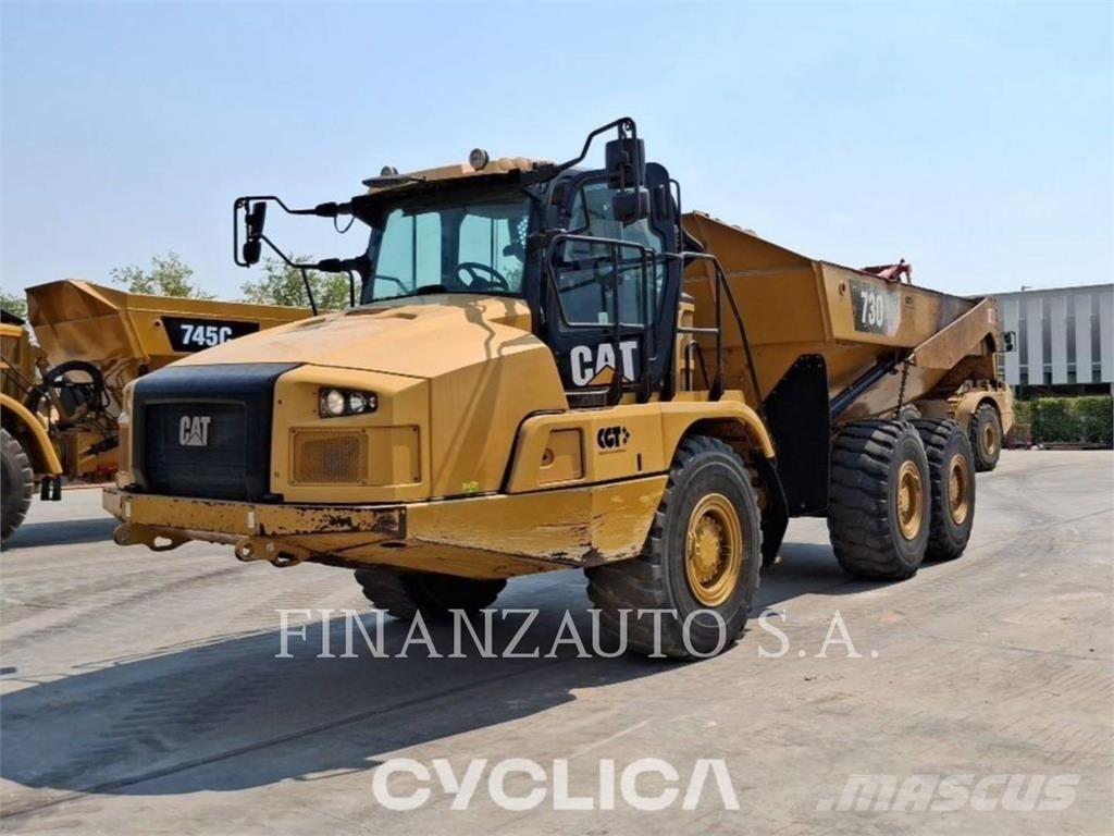 CAT 730 Зчленовані самоскиди