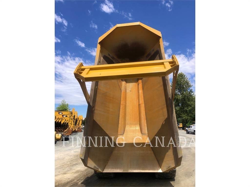CAT 730-04 Зчленовані самоскиди