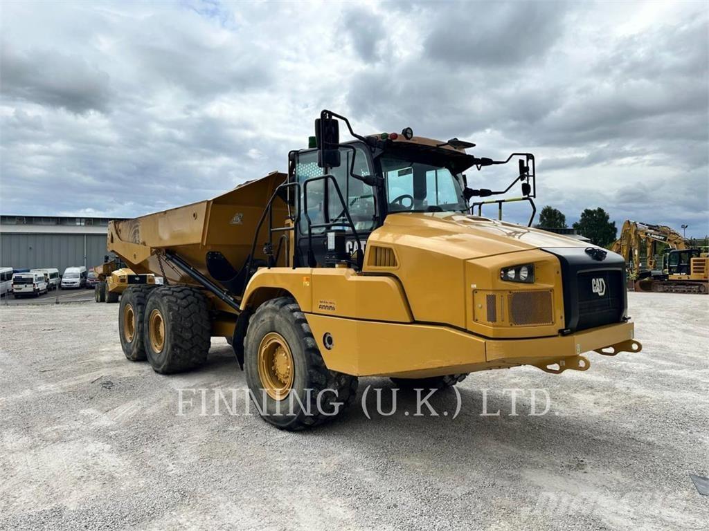 CAT 730-04A Зчленовані самоскиди