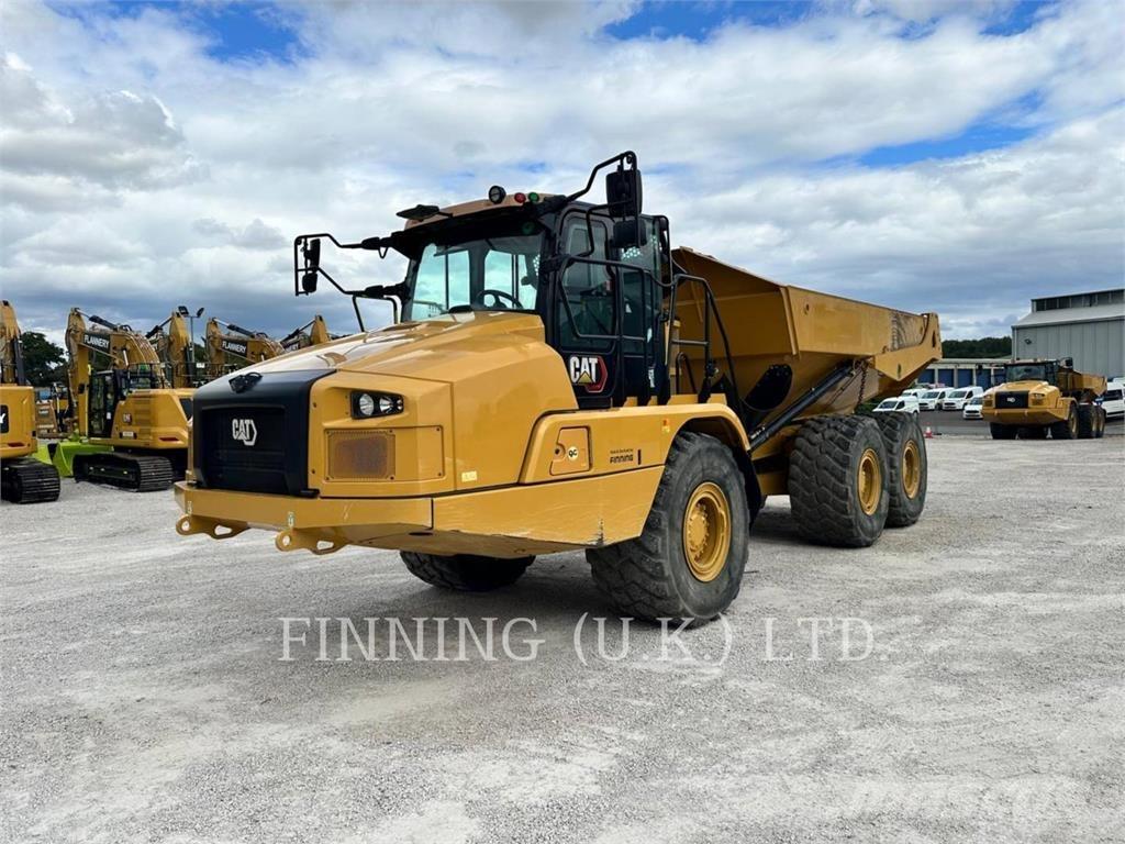 CAT 730-04A Зчленовані самоскиди