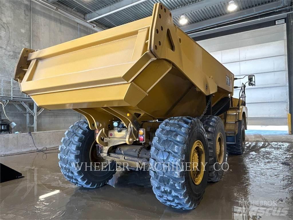 CAT 730 TG Зчленовані самоскиди