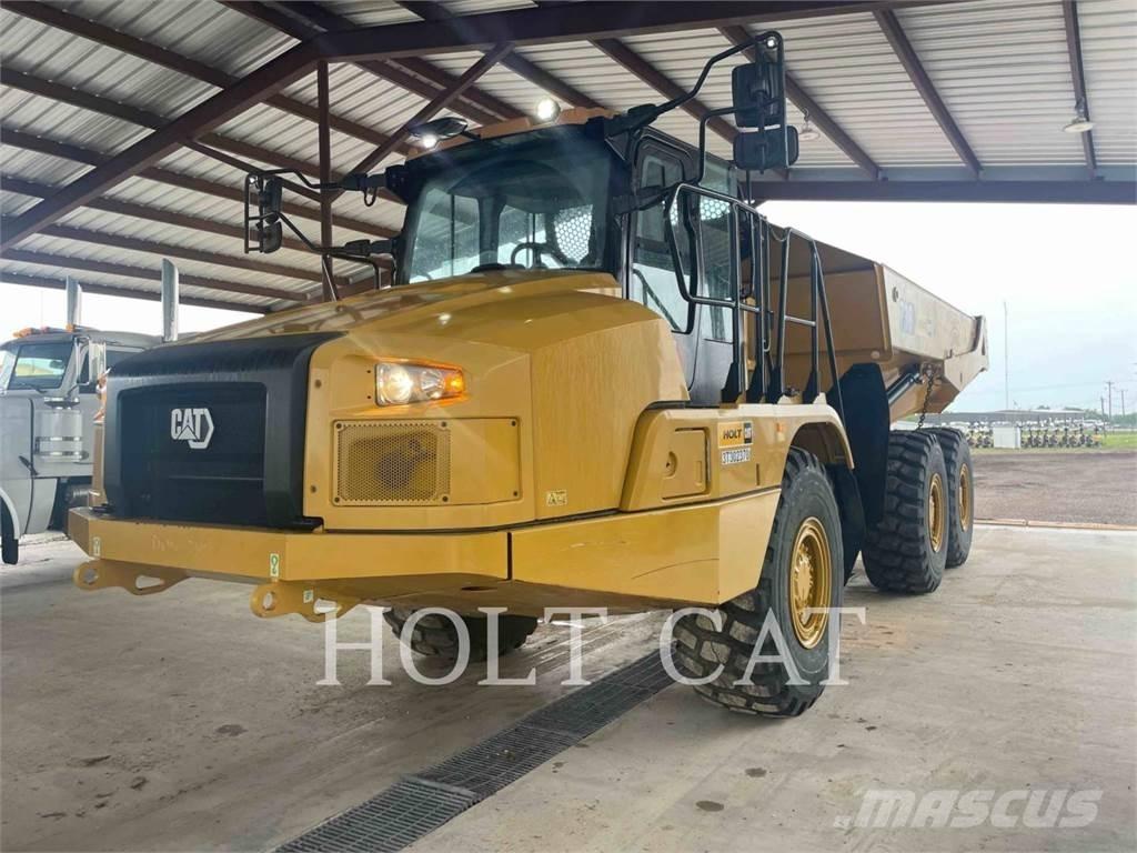CAT 73004 Зчленовані самоскиди