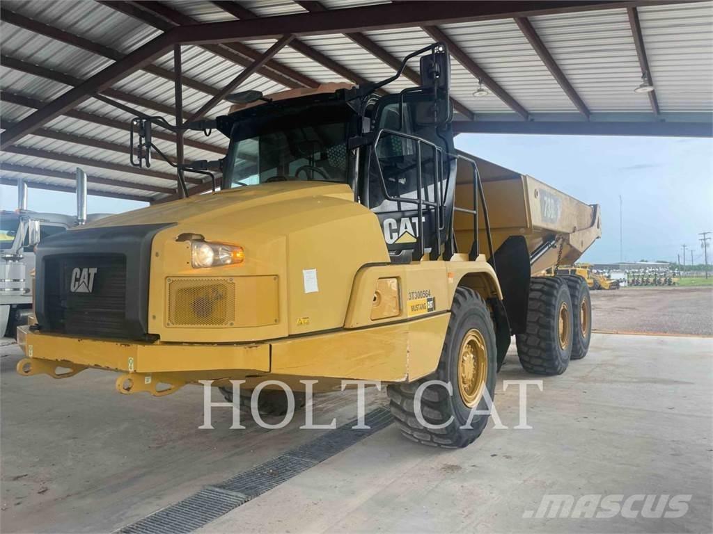 CAT 73004 Зчленовані самоскиди