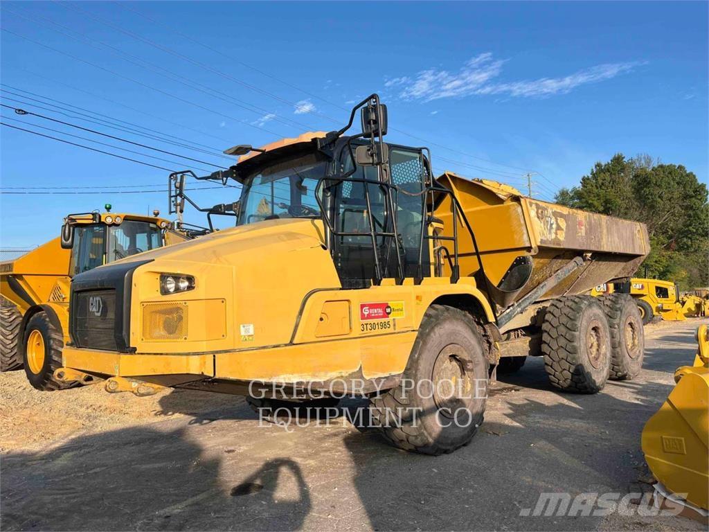 CAT 73004 Зчленовані самоскиди