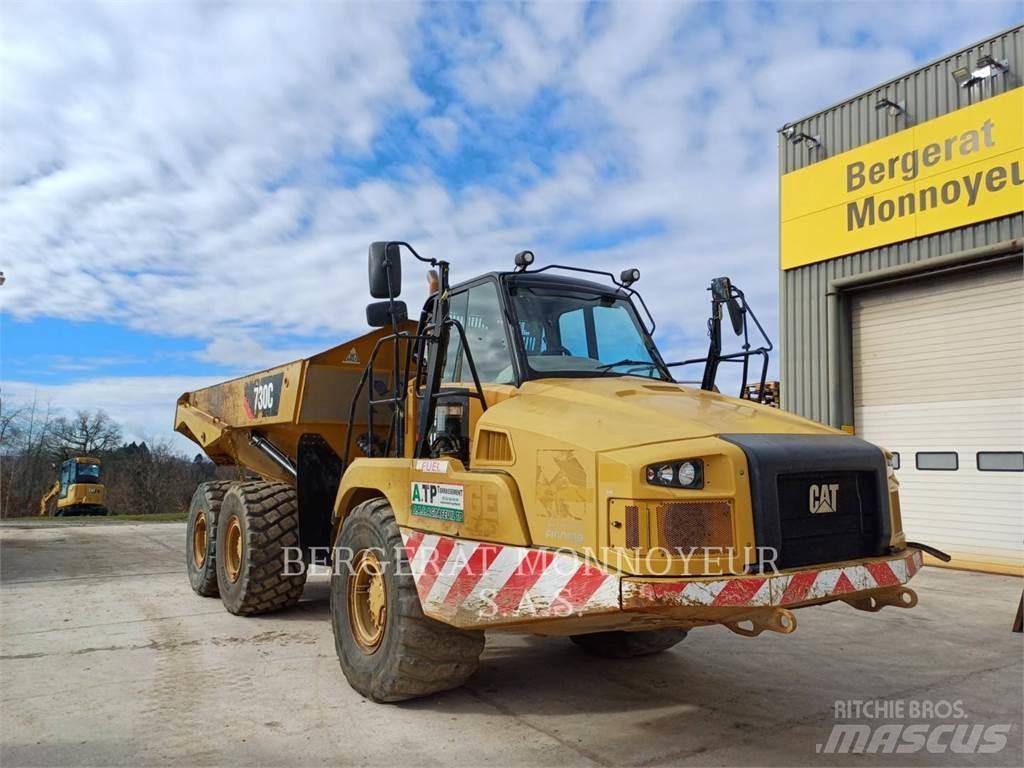 CAT 730C Зчленовані самоскиди
