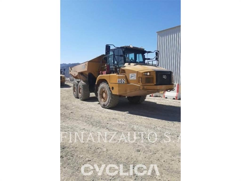 CAT 730C Зчленовані самоскиди