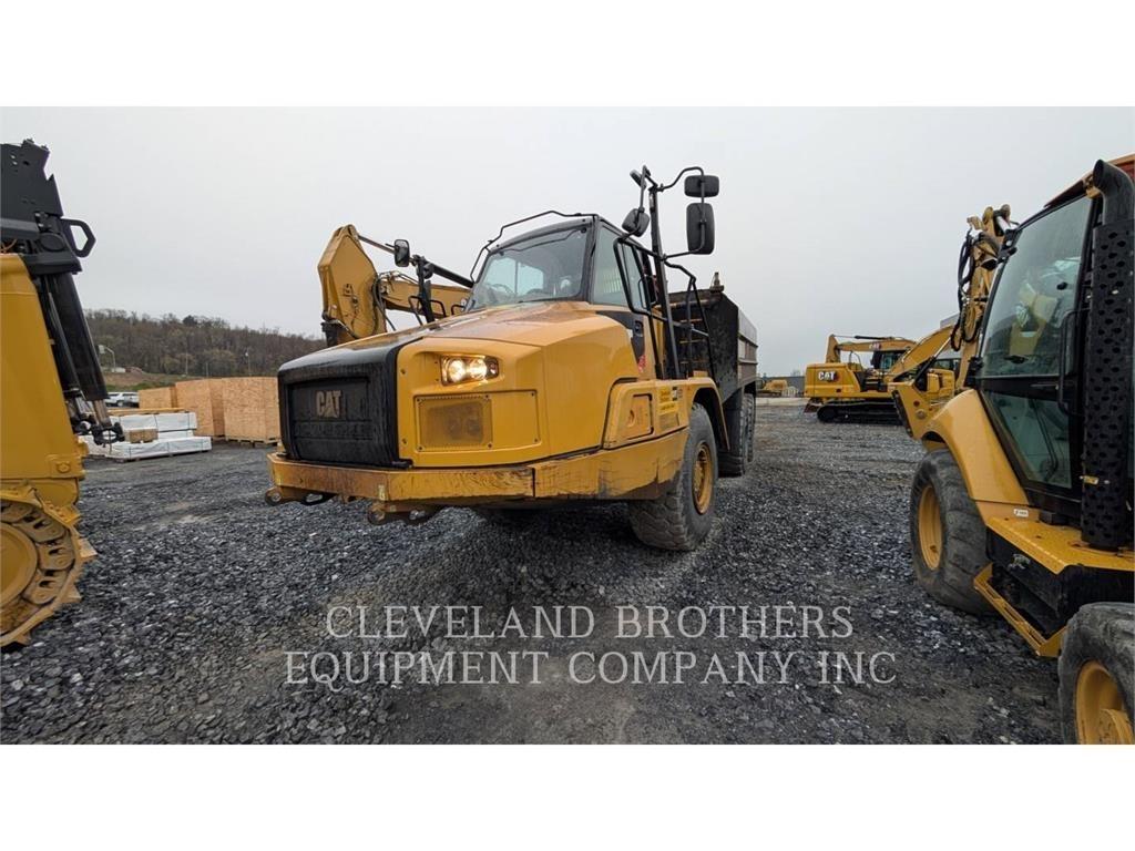 CAT 730C WW Поливальні машини