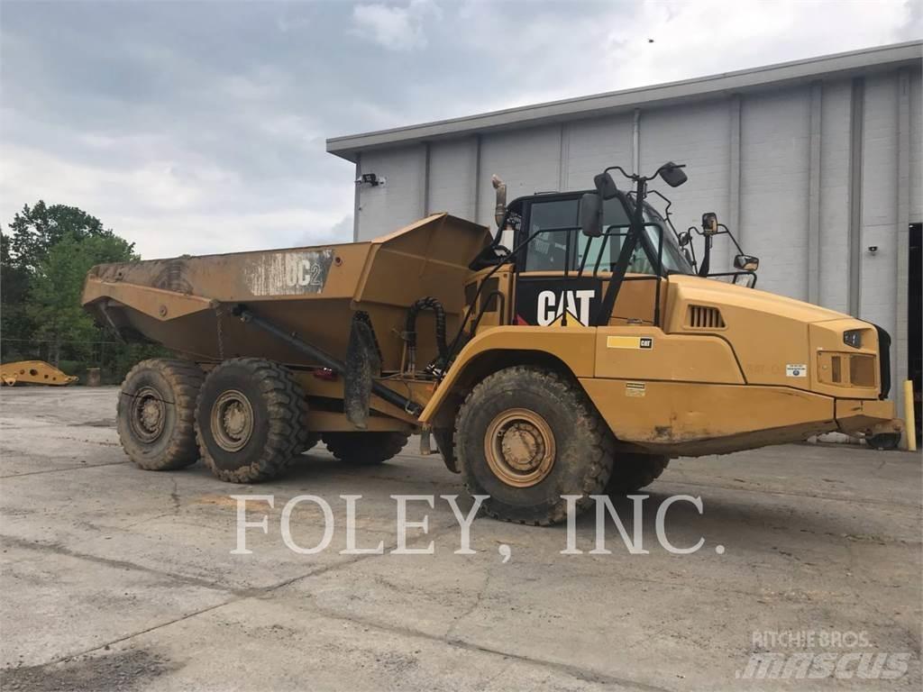 CAT 730C2 Зчленовані самоскиди