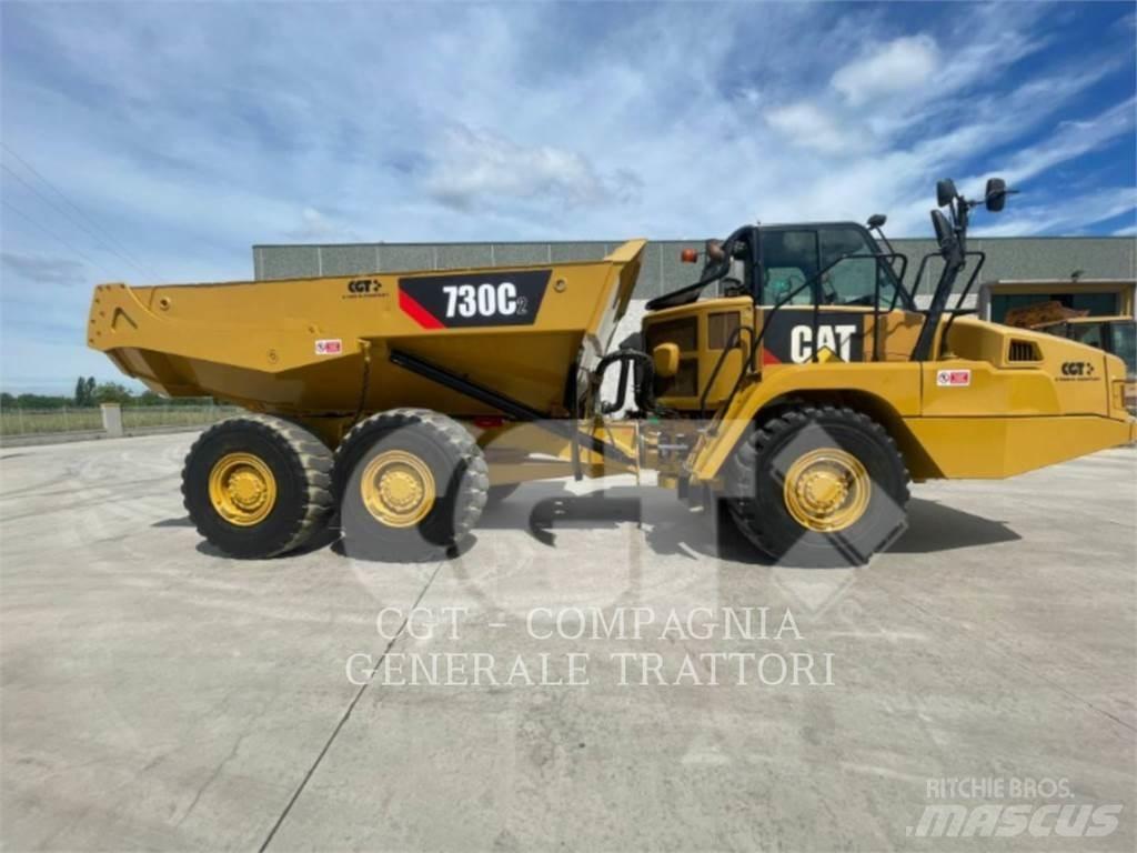 CAT 730C2 Зчленовані самоскиди