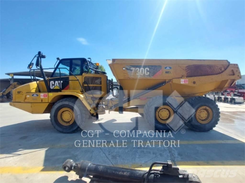 CAT 730C2 Зчленовані самоскиди