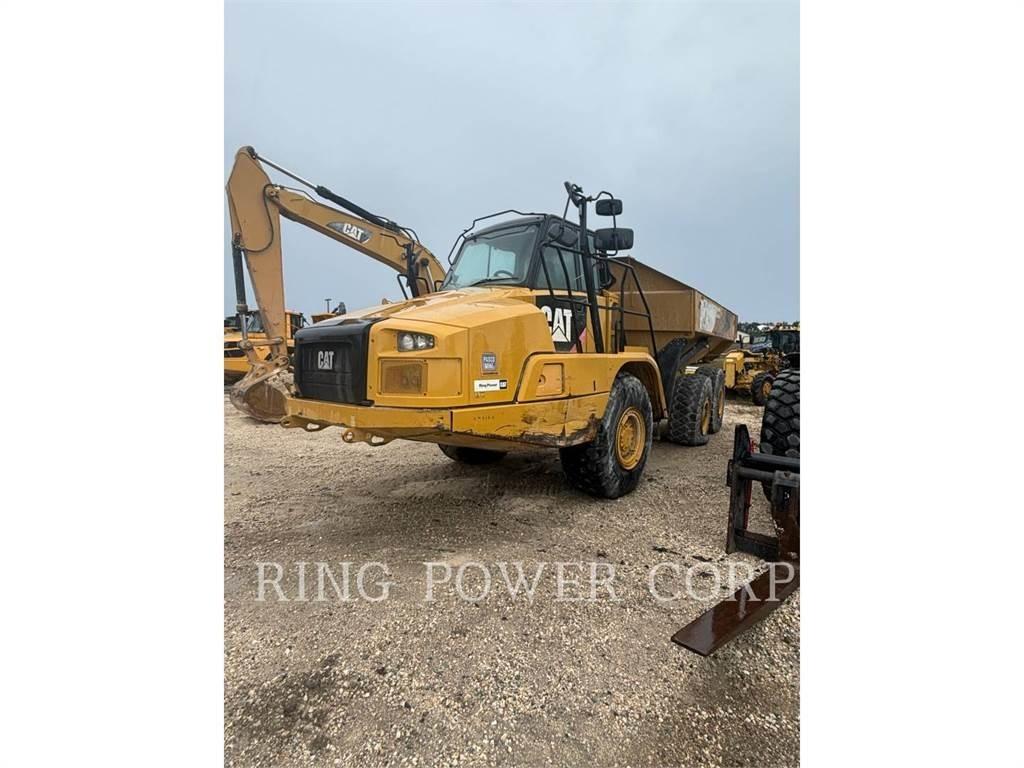 CAT 730CTG Зчленовані самоскиди
