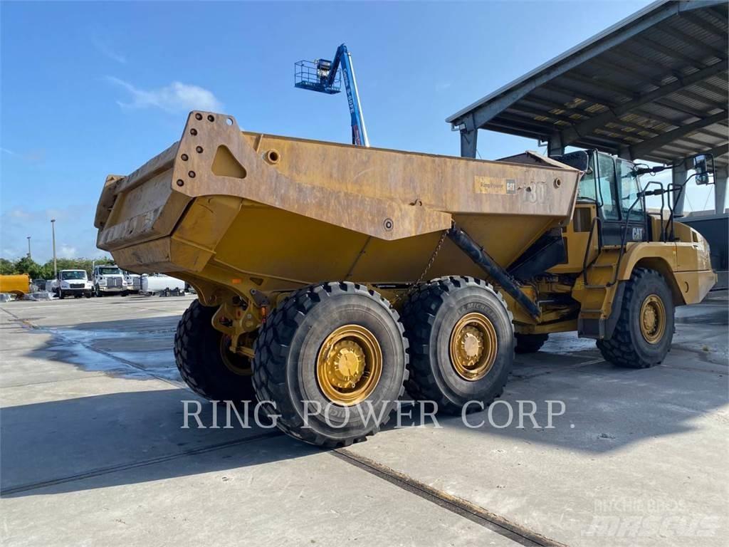CAT 730TG Зчленовані самоскиди