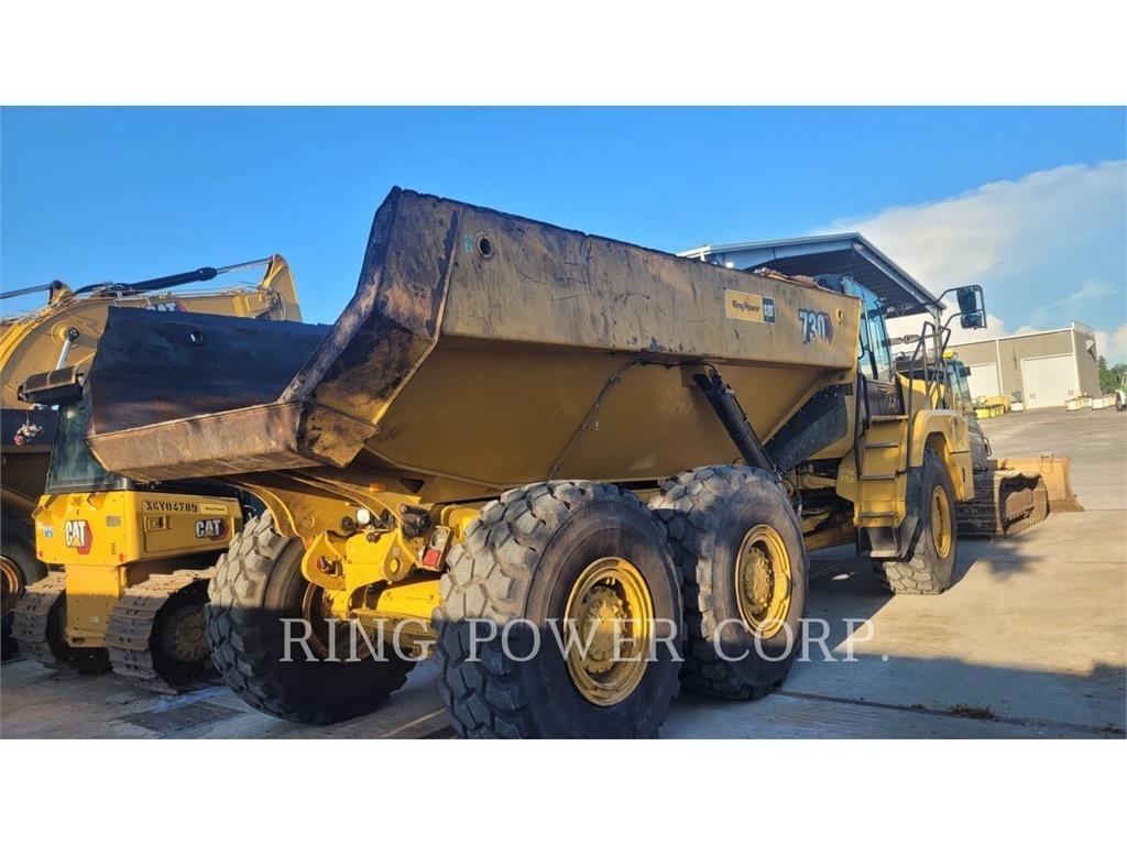 CAT 730TG Зчленовані самоскиди
