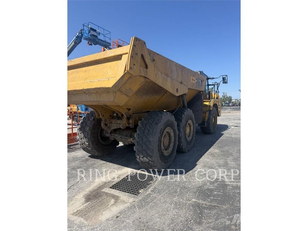 CAT 730TG Зчленовані самоскиди