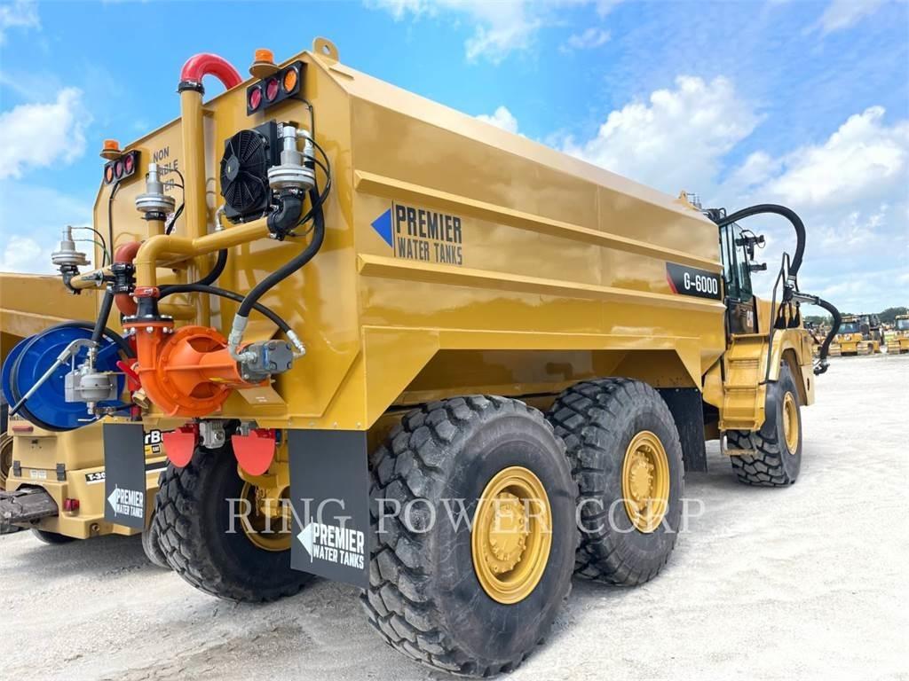 CAT 730WW Вантажівки-цистерни