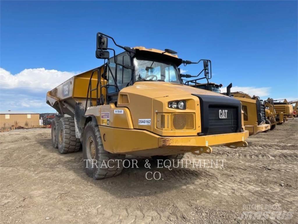 CAT 735 Зчленовані самоскиди