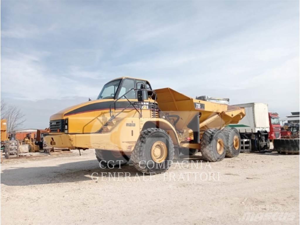 CAT 735 Зчленовані самоскиди