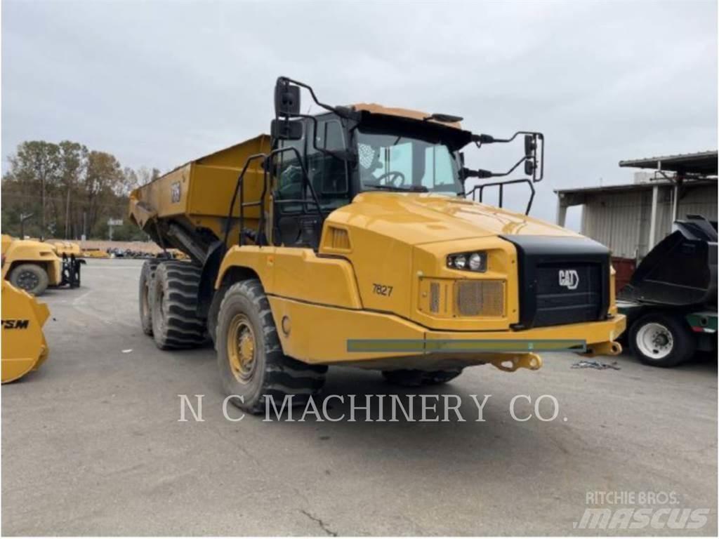 CAT 735 Зчленовані самоскиди