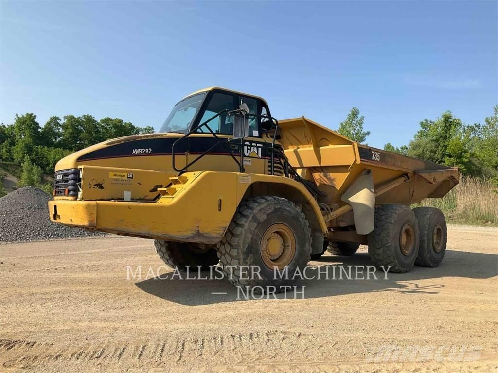 CAT 735 T (OLD) Зчленовані самоскиди