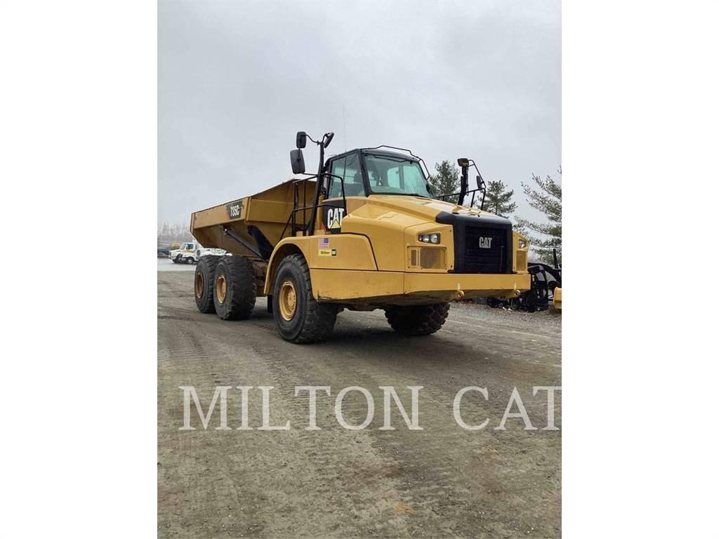CAT 735C Зчленовані самоскиди