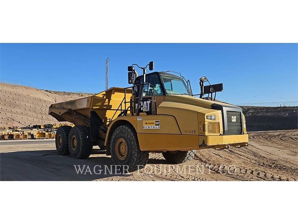 CAT 735C Зчленовані самоскиди