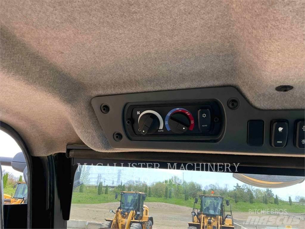 CAT 740 GC Зчленовані самоскиди