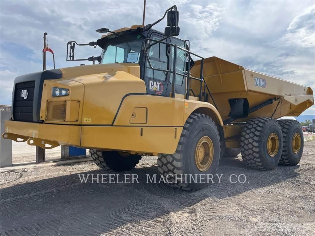CAT 740 GC TG Зчленовані самоскиди