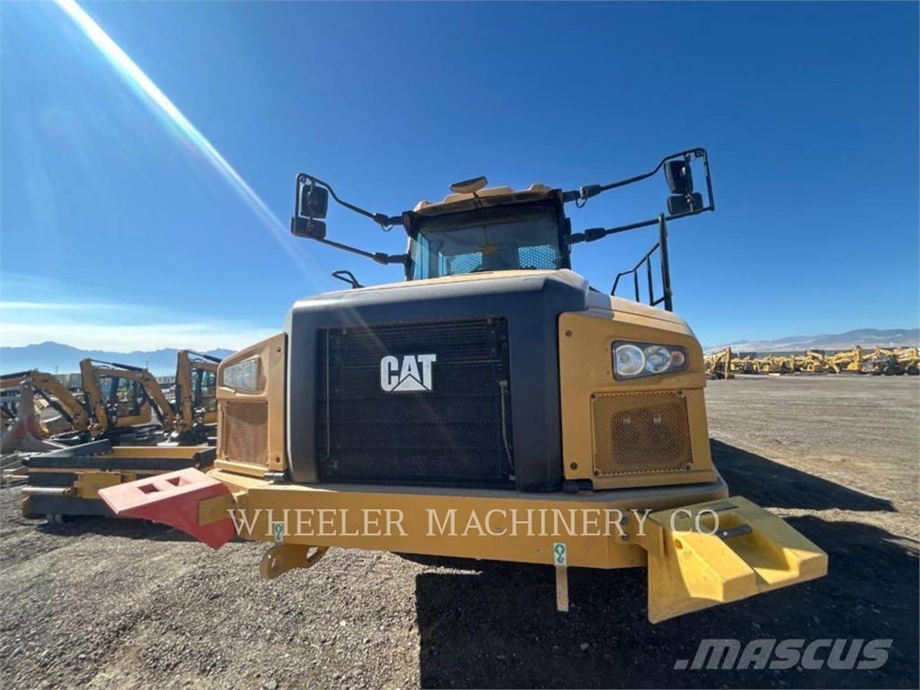 CAT 740 GC TG Зчленовані самоскиди