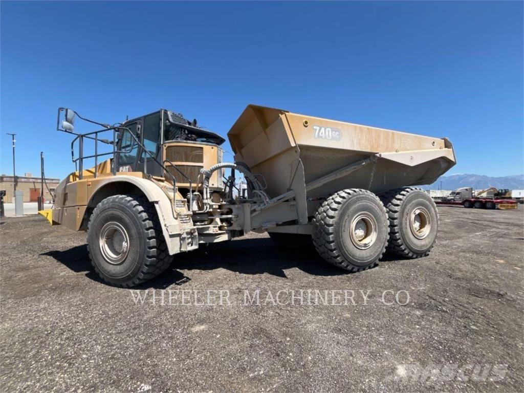 CAT 740 GC TG Зчленовані самоскиди