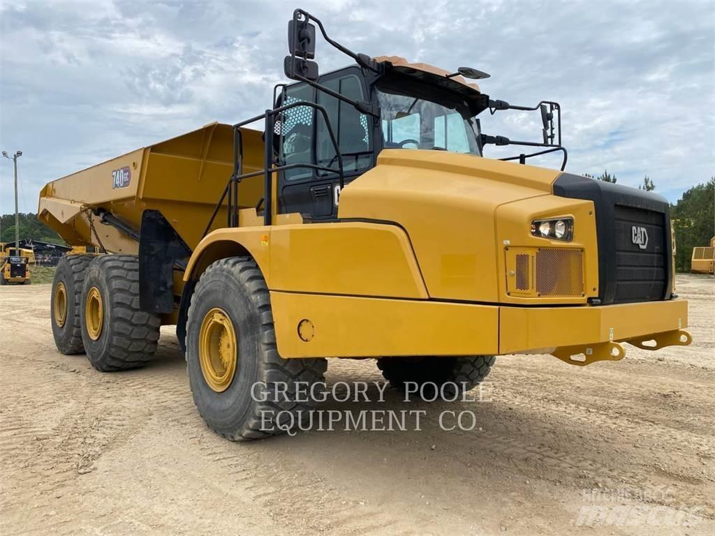 CAT 74004GC Зчленовані самоскиди