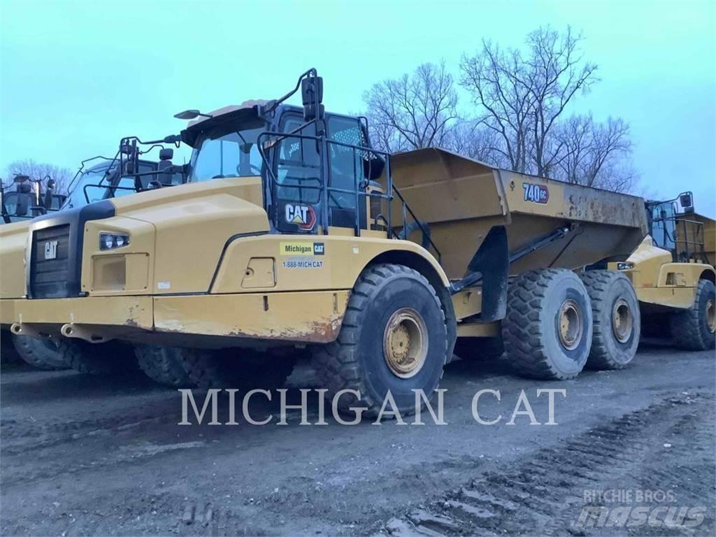 CAT 740GC Зчленовані самоскиди