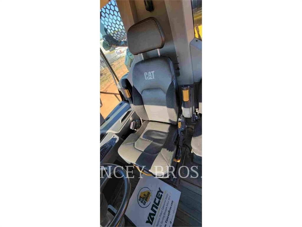 CAT 740GC Зчленовані самоскиди