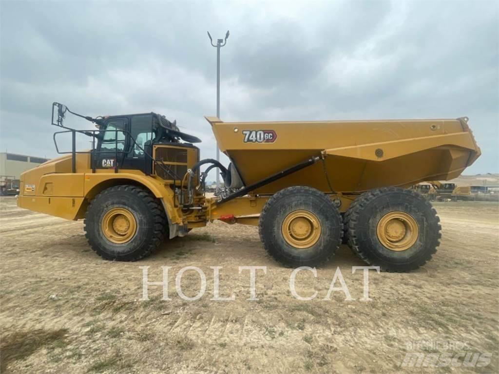 CAT 740GC Зчленовані самоскиди
