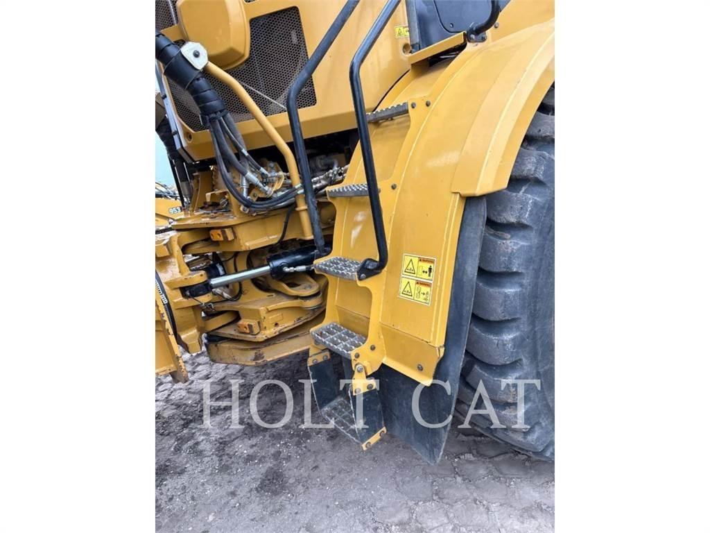 CAT 740GC Фронтальні навантажувачі