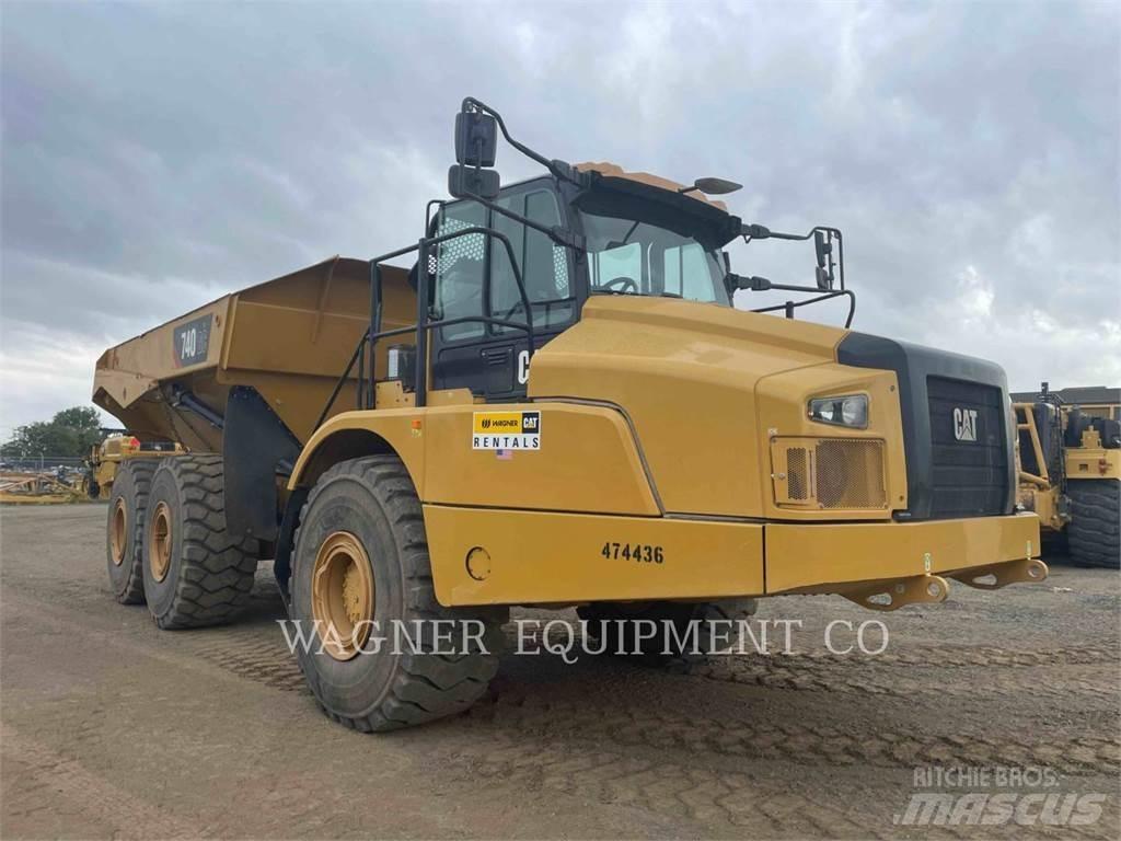 CAT 740GC Зчленовані самоскиди