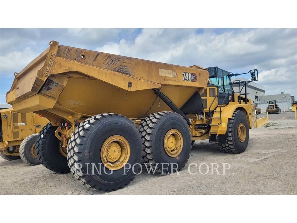 CAT 740GCTG Зчленовані самоскиди