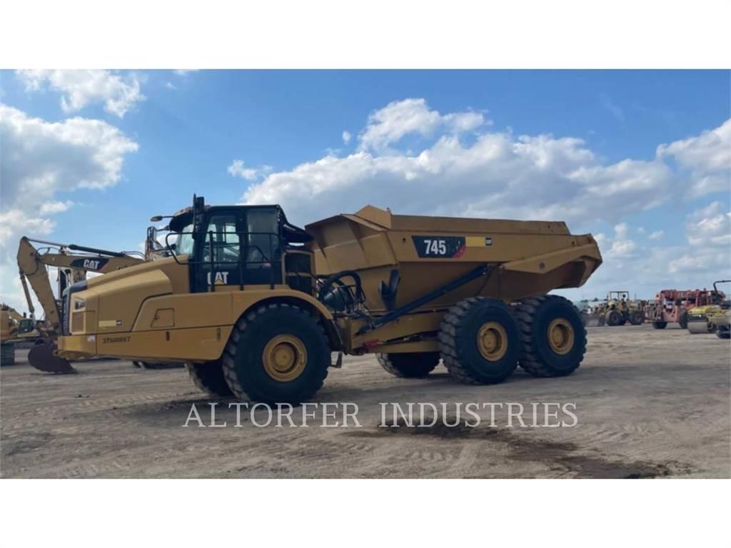 CAT 745 Зчленовані самоскиди