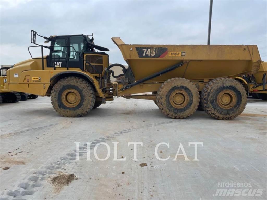 CAT 745 Зчленовані самоскиди