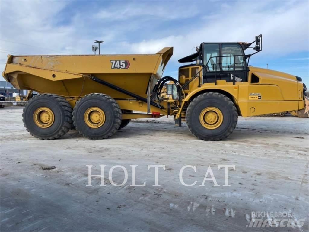 CAT 745 Зчленовані самоскиди
