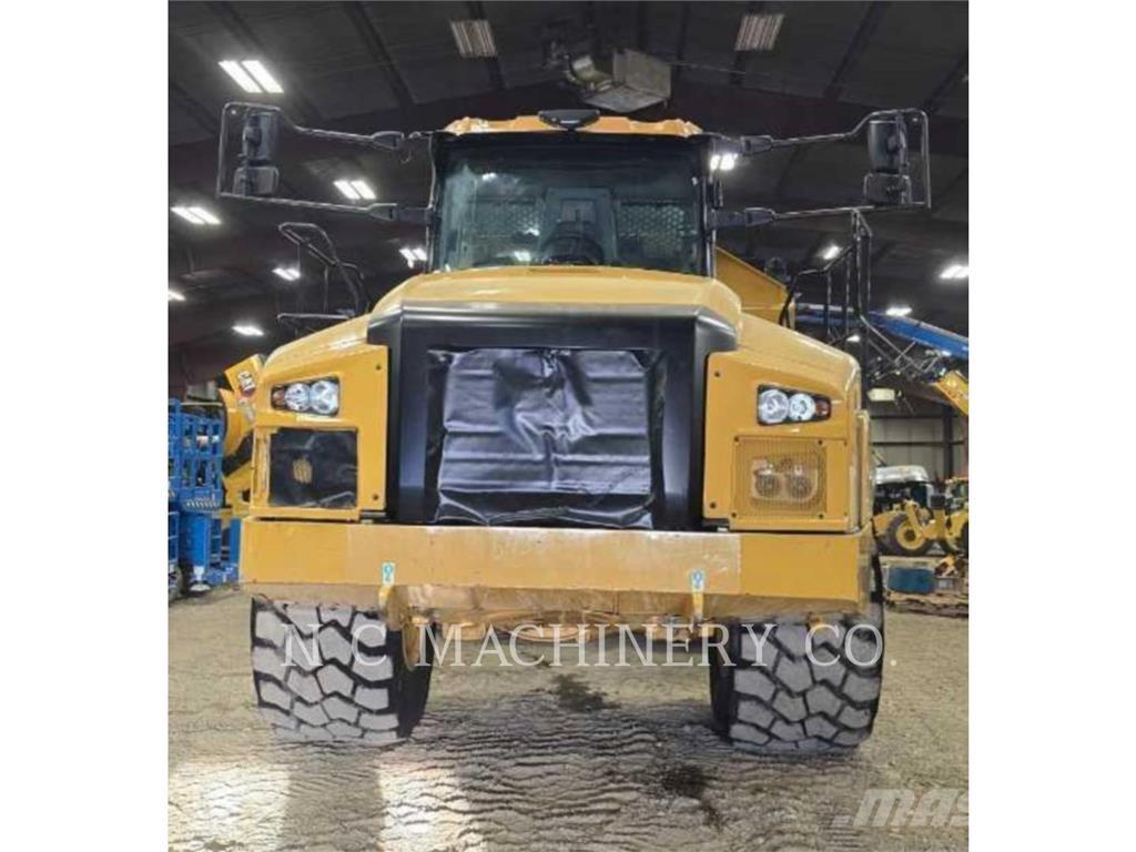 CAT 745 Зчленовані самоскиди