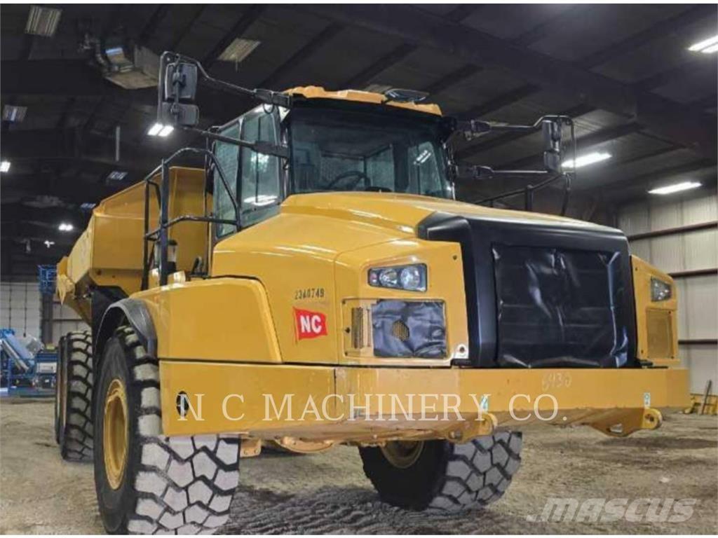 CAT 745 Зчленовані самоскиди