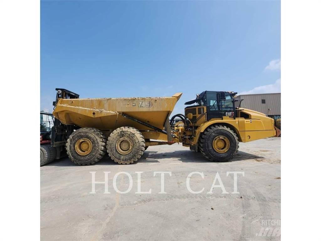 CAT 745 Зчленовані самоскиди