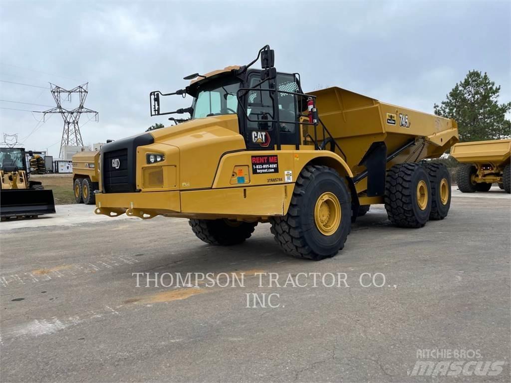CAT 745 Зчленовані самоскиди
