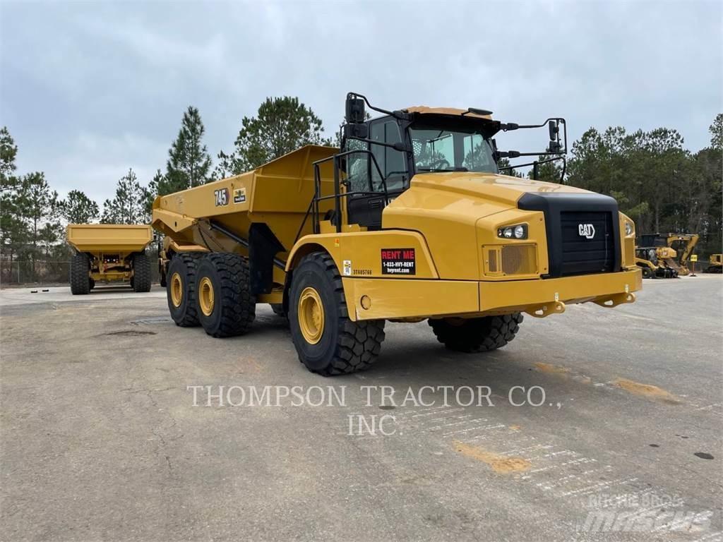 CAT 745 Зчленовані самоскиди