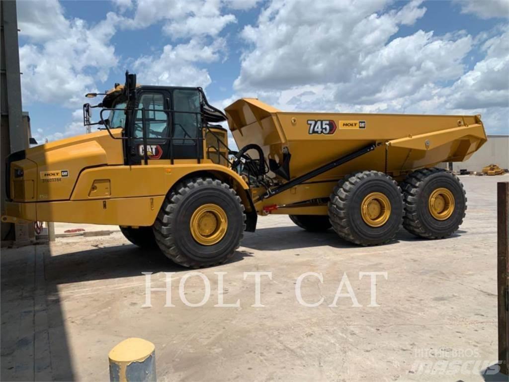 CAT 745 Зчленовані самоскиди
